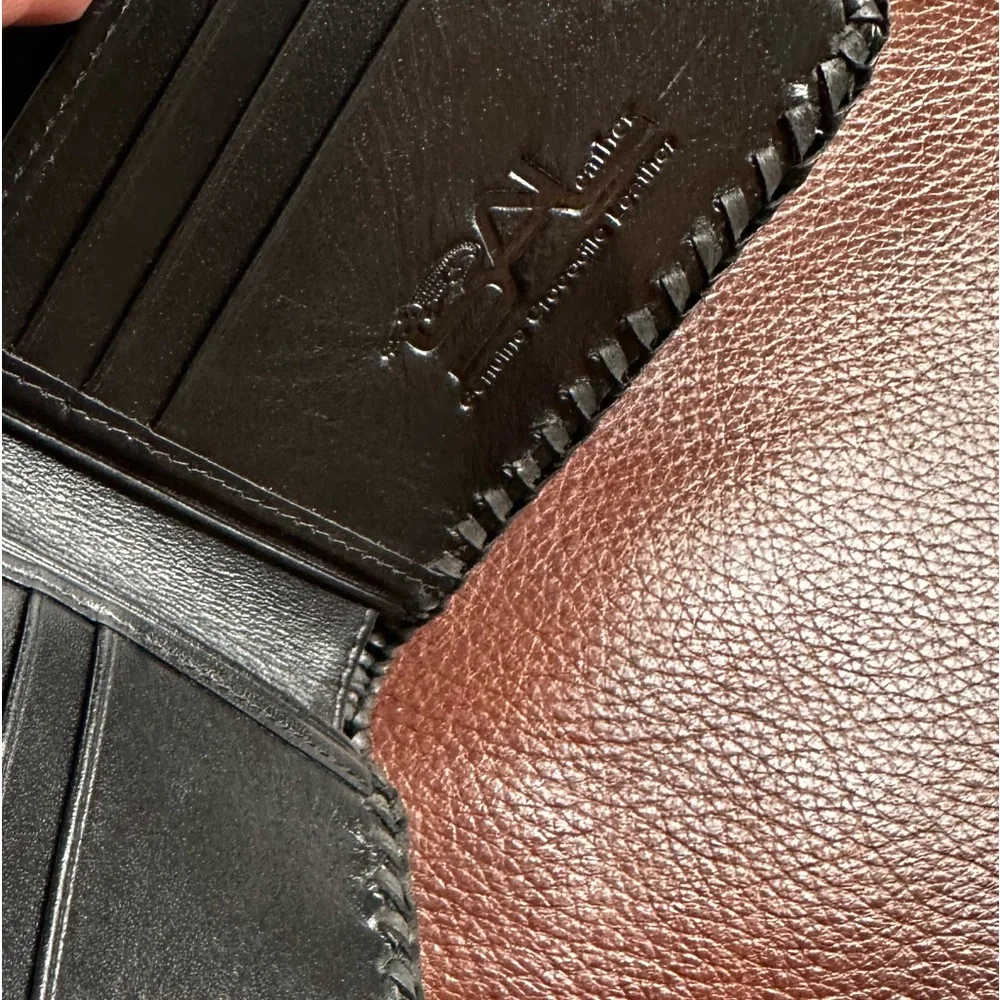 Saint Matainie Crocodile Bifold Wallet - Picture 7 of 14